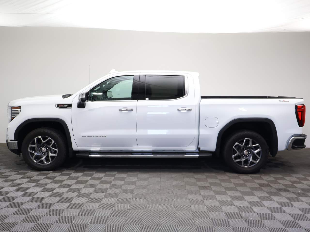 gmc sierra 1500 2025 3GTUUDEL8SG330581 image gmc sierra 1500 2025 3GTUUDEL8SG330581 image